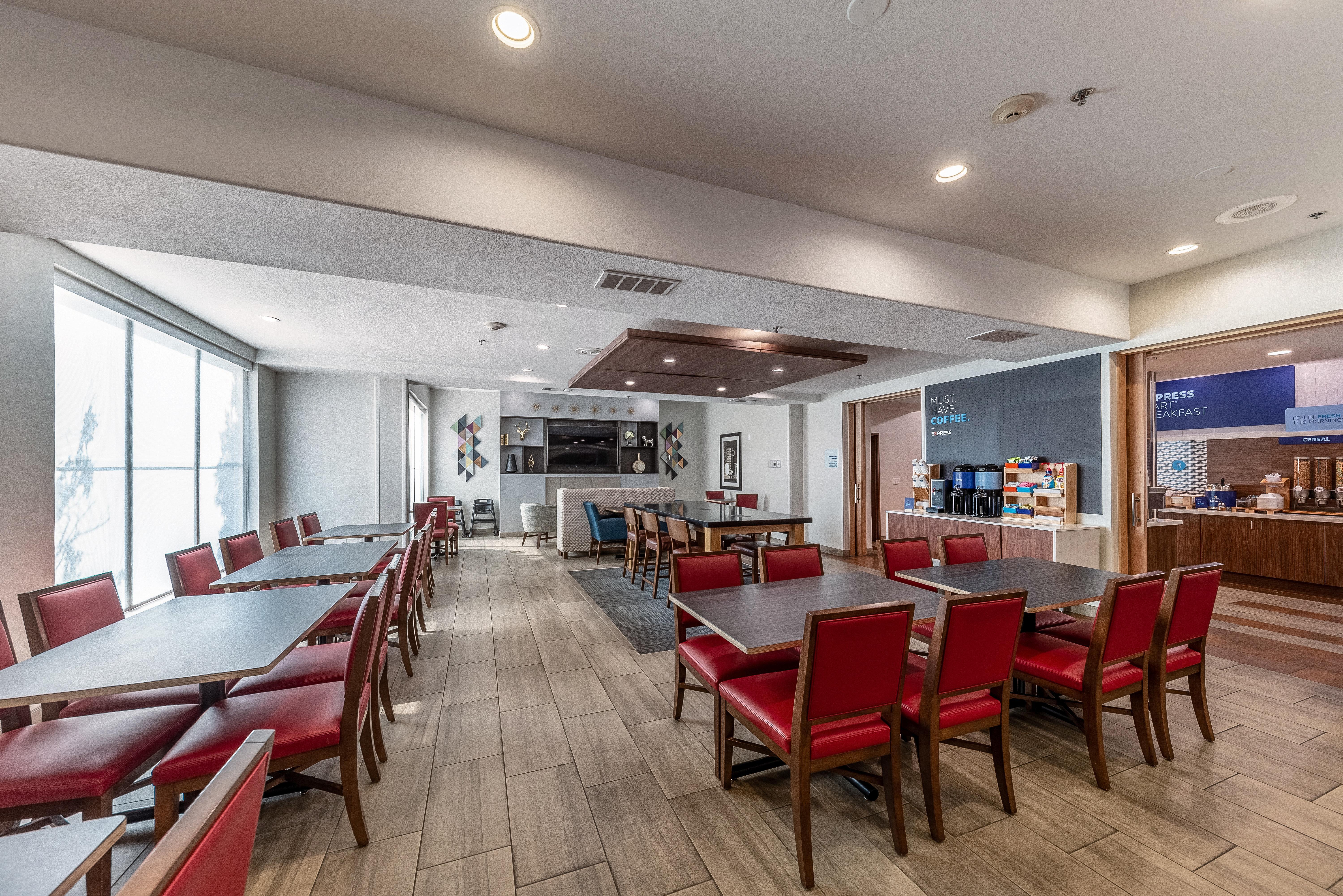 Holiday Inn Express & Suites Fort Worth - Fossil Creek By Ihg Extérieur photo