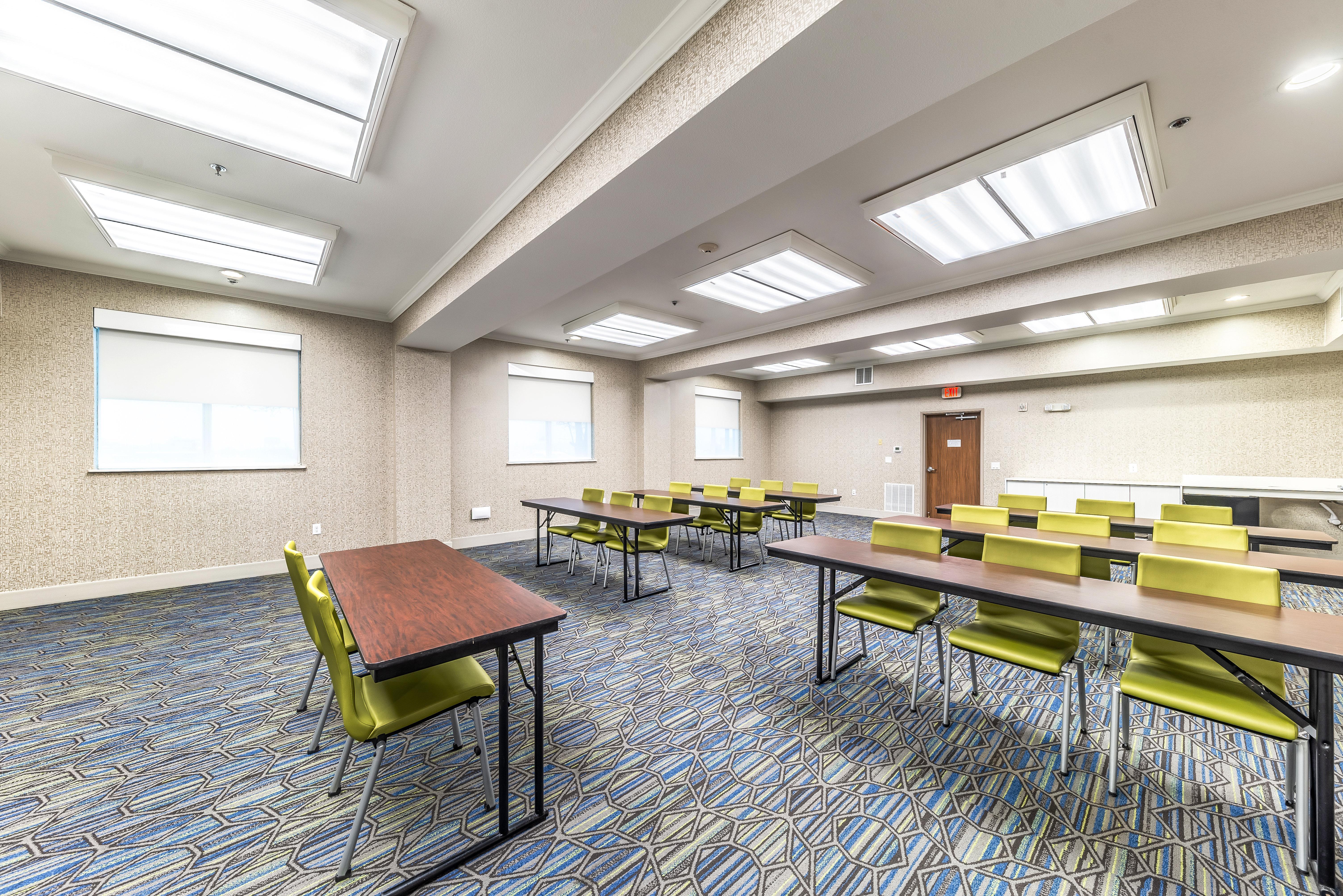 Holiday Inn Express & Suites Fort Worth - Fossil Creek By Ihg Extérieur photo