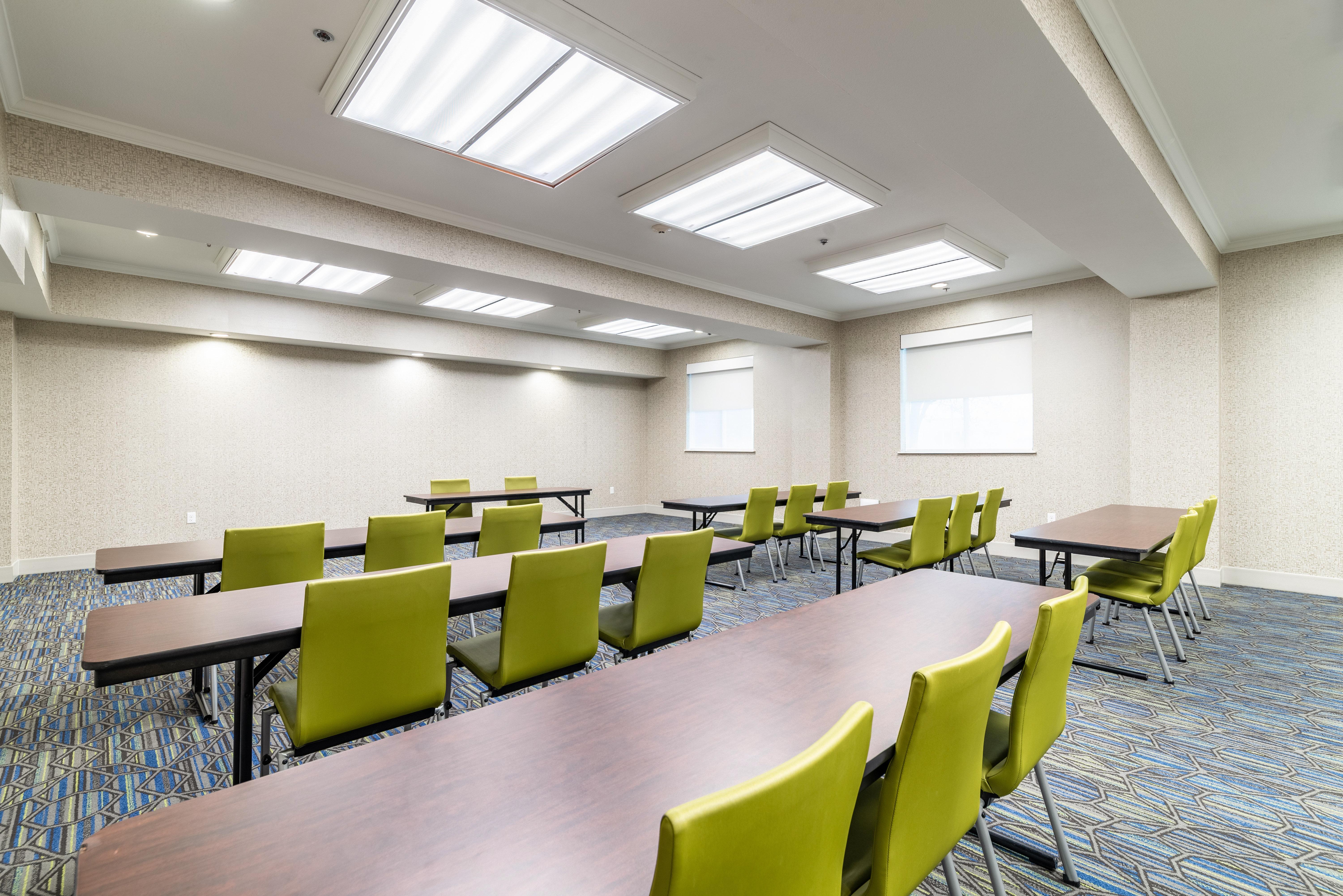 Holiday Inn Express & Suites Fort Worth - Fossil Creek By Ihg Extérieur photo