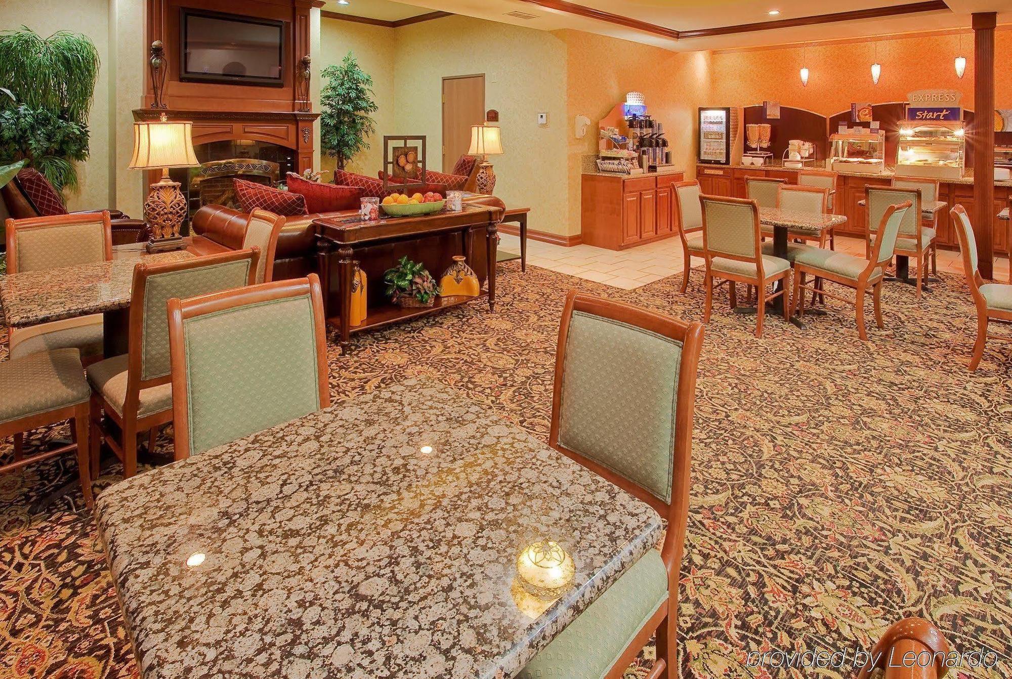 Holiday Inn Express & Suites Fort Worth - Fossil Creek By Ihg Restaurant photo